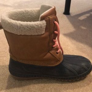 Girls gap winter boots size 5/6